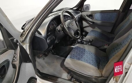 Chevrolet Niva I рестайлинг, 2005 год, 315 000 рублей, 17 фотография