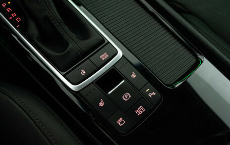 KIA Optima IV, 2018 год, 1 999 700 рублей, 20 фотография