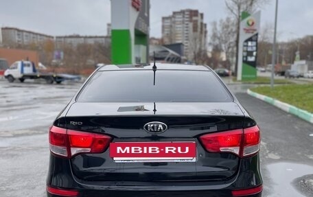 KIA Rio III рестайлинг, 2015 год, 890 000 рублей, 6 фотография