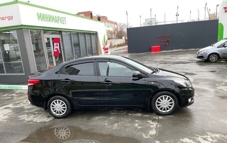 KIA Rio III рестайлинг, 2015 год, 890 000 рублей, 7 фотография