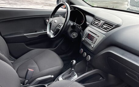 KIA Rio III рестайлинг, 2015 год, 890 000 рублей, 16 фотография