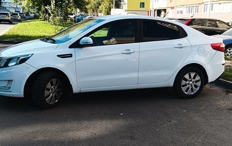KIA Rio III рестайлинг, 2011 год, 565 000 рублей, 3 фотография