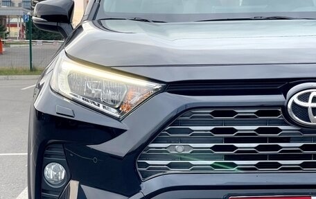 Toyota RAV4, 2020 год, 3 990 000 рублей, 3 фотография