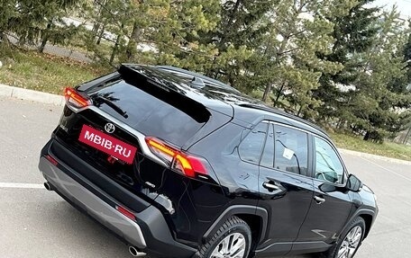 Toyota RAV4, 2020 год, 3 990 000 рублей, 11 фотография