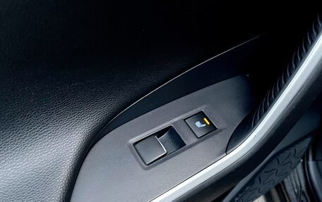 Toyota RAV4, 2020 год, 3 990 000 рублей, 34 фотография