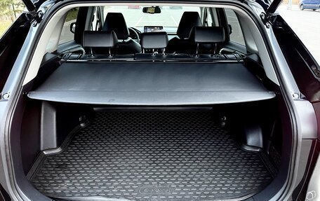 Toyota RAV4, 2020 год, 3 990 000 рублей, 39 фотография