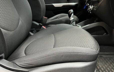 KIA Rio III рестайлинг, 2014 год, 850 000 рублей, 17 фотография