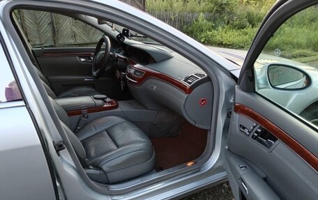 Mercedes-Benz S-Класс, 2006 год, 1 500 000 рублей, 15 фотография