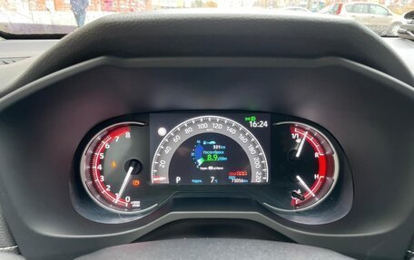 Toyota RAV4, 2021 год, 4 800 000 рублей, 4 фотография