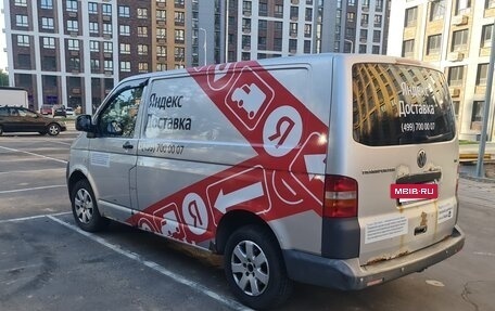 Volkswagen Transporter T5 рестайлинг, 2007 год, 1 010 000 рублей, 12 фотография