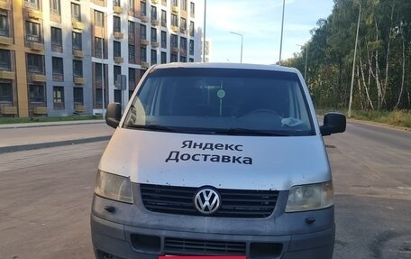 Volkswagen Transporter T5 рестайлинг, 2007 год, 1 010 000 рублей, 8 фотография