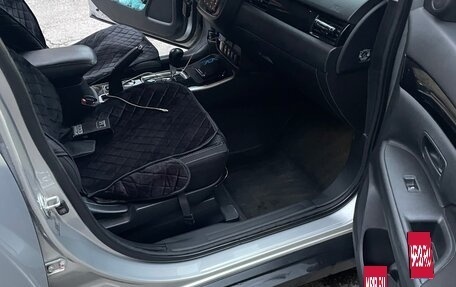 Mitsubishi Outlander III рестайлинг 3, 2019 год, 1 870 000 рублей, 7 фотография