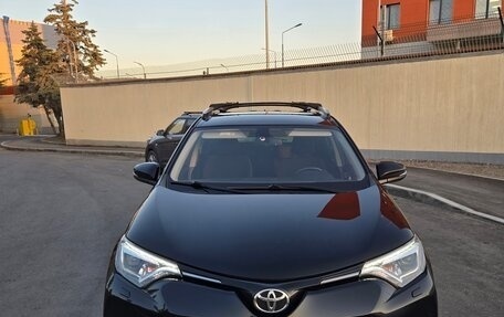 Toyota RAV4, 2017 год, 2 300 000 рублей, 4 фотография