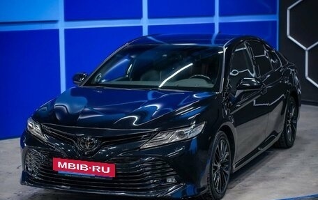 Toyota Camry, 2019 год, 3 204 500 рублей, 2 фотография