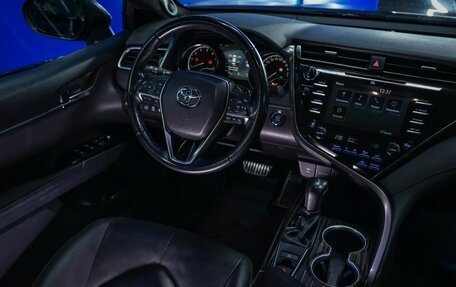 Toyota Camry, 2019 год, 3 204 500 рублей, 33 фотография