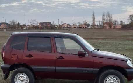 Chevrolet Niva I рестайлинг, 2004 год, 430 000 рублей, 2 фотография