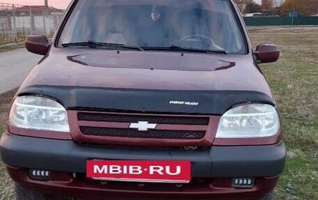 Chevrolet Niva I рестайлинг, 2004 год, 430 000 рублей, 7 фотография