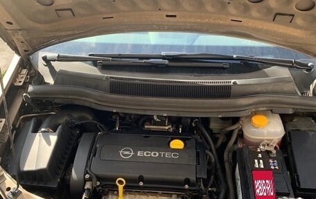 Opel Zafira B, 2012 год, 765 000 рублей, 4 фотография