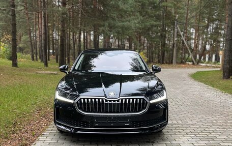 Skoda Superb, 2025 год, 5 500 000 рублей, 2 фотография