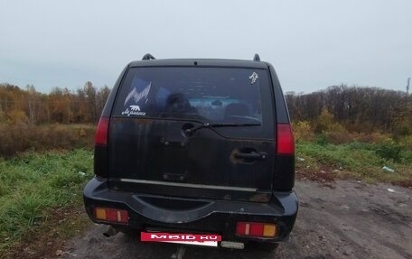 Nissan Terrano II рестайлинг, 1993 год, 205 000 рублей, 4 фотография