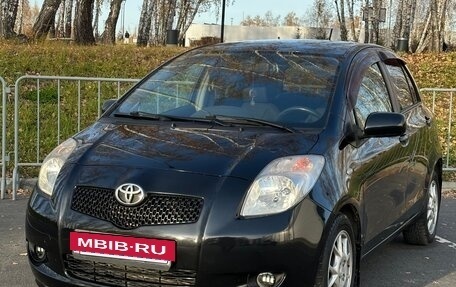 Toyota Yaris III рестайлинг, 2007 год, 654 000 рублей, 13 фотография