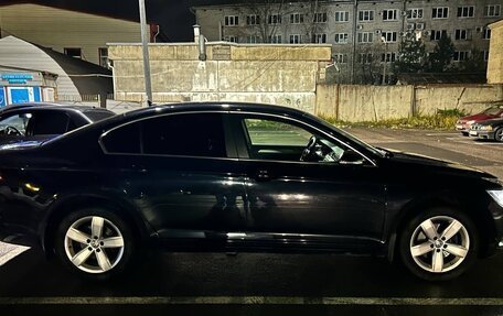 Volkswagen Passat B8 рестайлинг, 2017 год, 1 600 000 рублей, 7 фотография