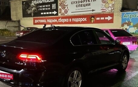 Volkswagen Passat B8 рестайлинг, 2017 год, 1 600 000 рублей, 6 фотография