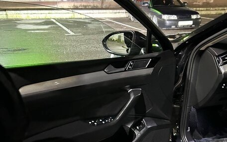 Volkswagen Passat B8 рестайлинг, 2017 год, 1 600 000 рублей, 9 фотография