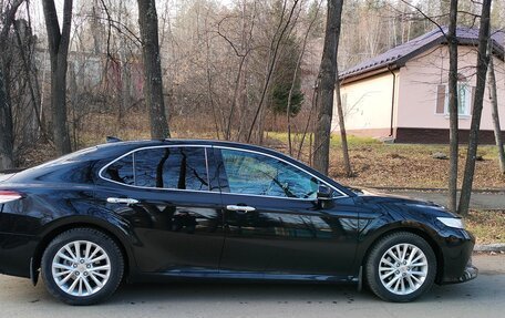 Toyota Camry, 2020 год, 2 850 000 рублей, 3 фотография
