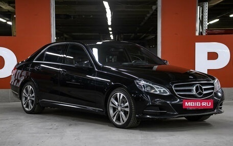 Mercedes-Benz E-Класс, 2013 год, 2 198 000 рублей, 3 фотография