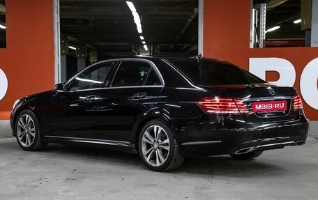 Mercedes-Benz E-Класс, 2013 год, 2 198 000 рублей, 7 фотография