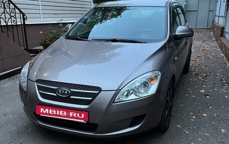 KIA cee'd I рестайлинг, 2008 год, 740 000 рублей, 2 фотография