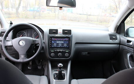 Volkswagen Golf V, 2005 год, 450 000 рублей, 13 фотография