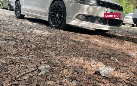 Volkswagen Jetta VI, 2014 год, 1 300 000 рублей, 4 фотография