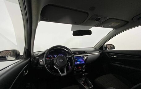 KIA Rio IV, 2018 год, 1 190 000 рублей, 15 фотография