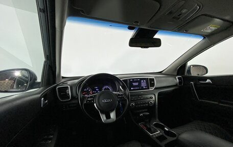 KIA Sportage IV рестайлинг, 2021 год, 2 440 000 рублей, 14 фотография