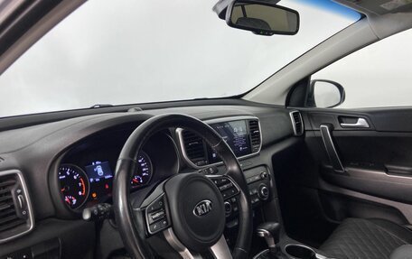 KIA Sportage IV рестайлинг, 2021 год, 2 440 000 рублей, 9 фотография