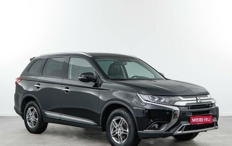 Mitsubishi Outlander III рестайлинг 3, 2019 год, 2 737 560 рублей, 1 фотография