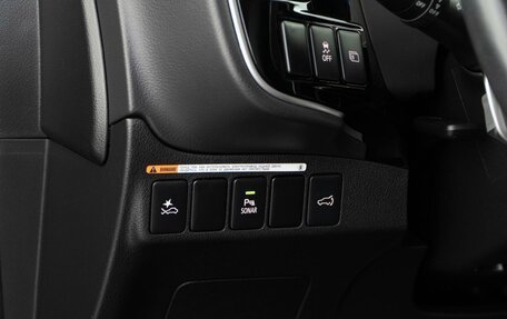 Mitsubishi Outlander III рестайлинг 3, 2019 год, 2 737 560 рублей, 19 фотография