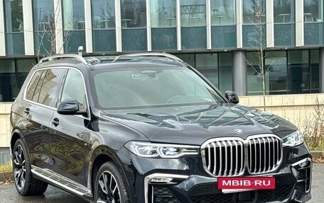BMW X7, 2021 год, 9 650 000 рублей, 3 фотография