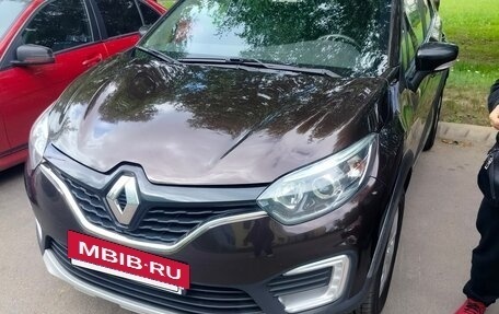 Renault Kaptur I рестайлинг, 2017 год, 1 200 000 рублей, 9 фотография