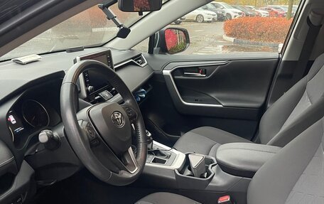 Toyota RAV4, 2020 год, 3 050 000 рублей, 13 фотография