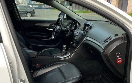 Opel Insignia II рестайлинг, 2011 год, 720 000 рублей, 19 фотография