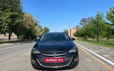 Opel Astra J, 2013 год, 1 050 000 рублей, 3 фотография