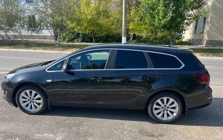 Opel Astra J, 2013 год, 1 050 000 рублей, 16 фотография