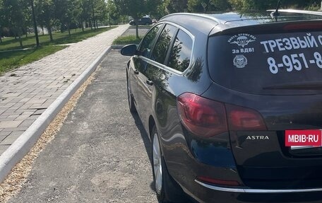 Opel Astra J, 2013 год, 1 050 000 рублей, 12 фотография