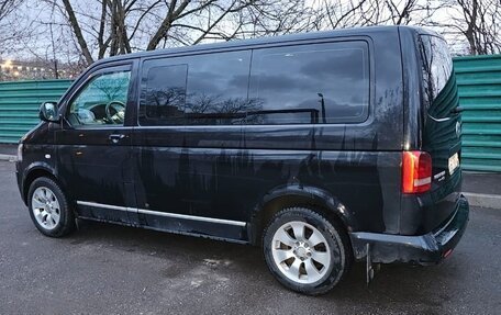 Volkswagen Multivan T5, 2010 год, 1 550 000 рублей, 3 фотография