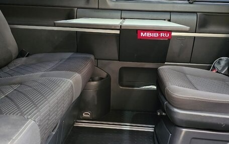 Volkswagen Multivan T5, 2010 год, 1 550 000 рублей, 13 фотография