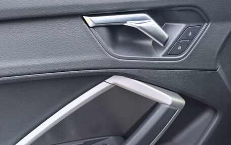 Audi Q3, 2022 год, 2 480 000 рублей, 13 фотография