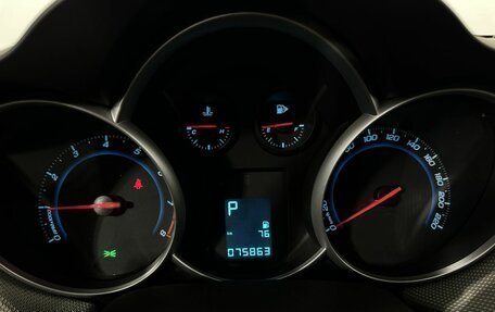 Chevrolet Cruze II, 2015 год, 950 000 рублей, 11 фотография